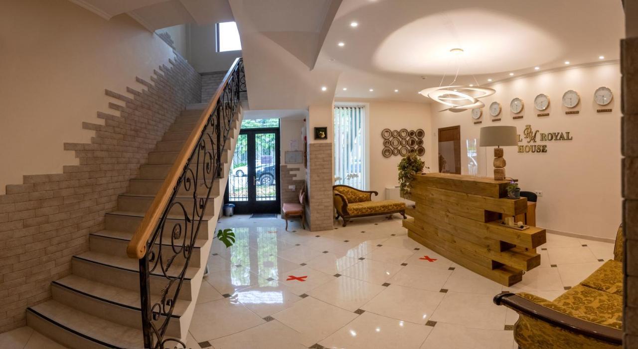 Royal House Otel Gori Dış mekan fotoğraf