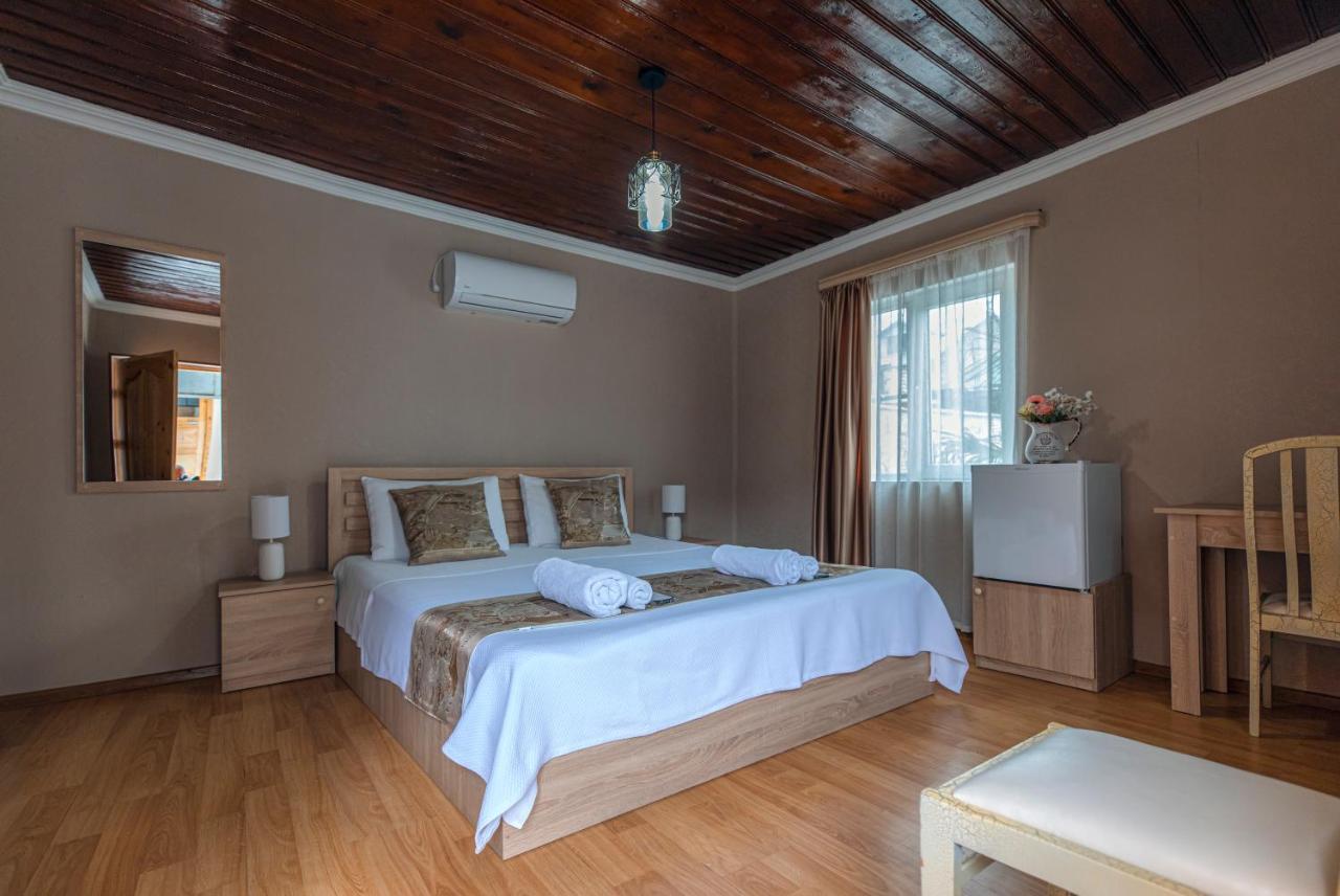 Royal House Otel Gori Dış mekan fotoğraf