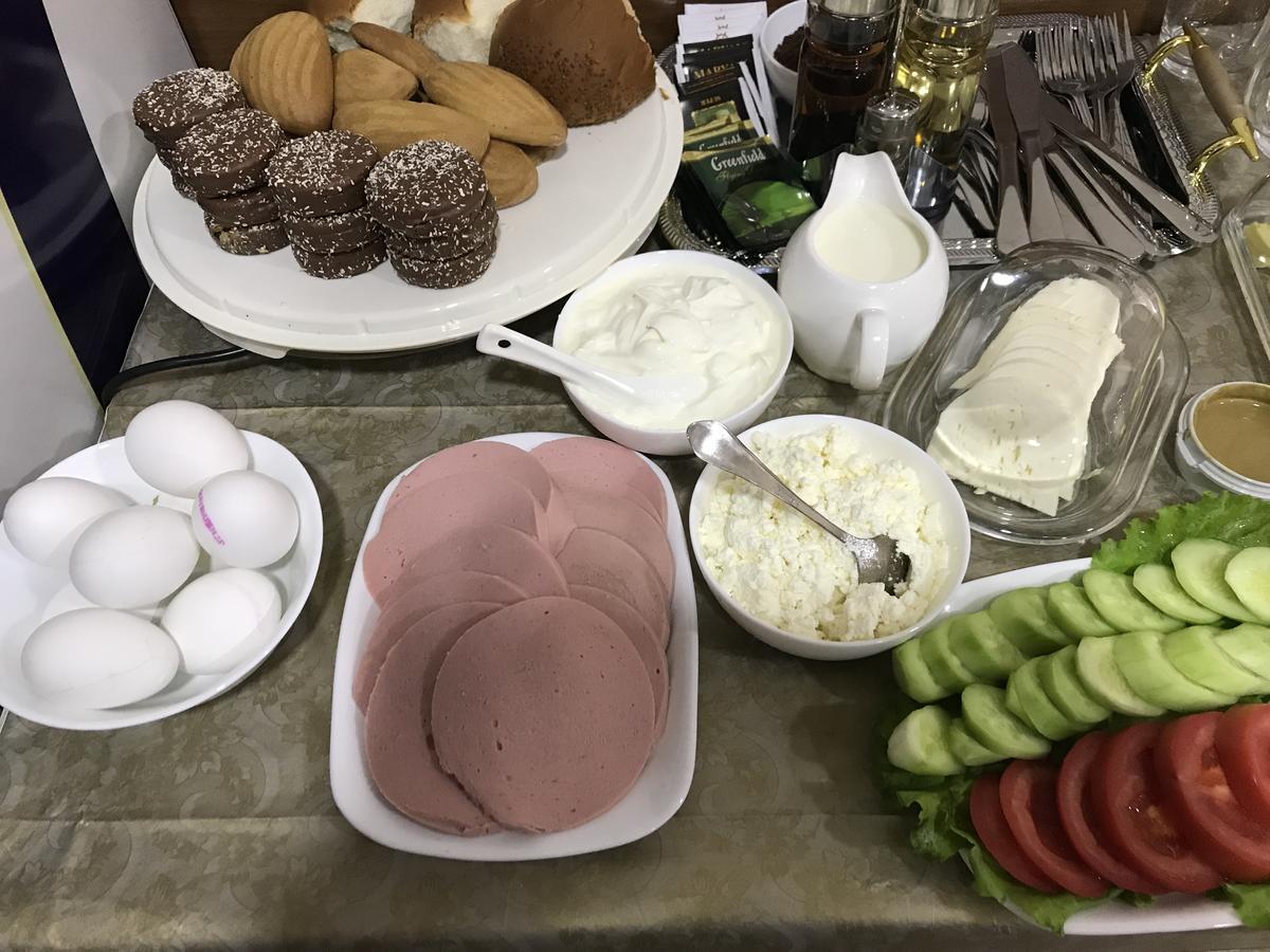 Royal House Otel Gori Dış mekan fotoğraf
